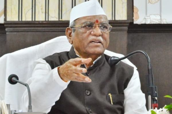 राज्यपाल ने महाराणा प्रताप कृषि एवं प्रौद्योगिकी विश्वविद्यालय, उदयपुर में बैठक ली